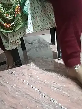 Hot-anjale online show from 25, 10, 2025