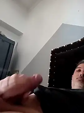 Snapshot of Sexyguycumming chatting on 14, 3, 2025 Sexyguycumming online show from 14, 3, 2025