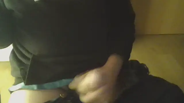 Snapshot of fifu2 chatting on 12, 10, 2025 fifu2 online show from 12, 10, 2025