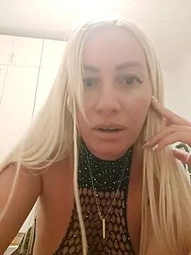 Snapshot of visnjica chatting on 16, 9, 2025 visnjica online show from 16, 9, 2025