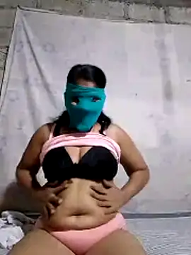 chutiaunty online show from 24, 2, 2026