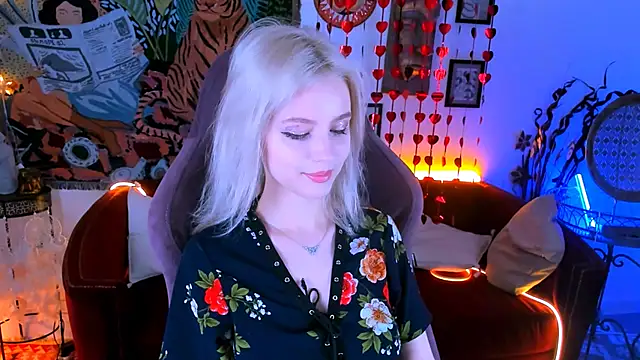 LeonaStane online show from 21, 2, 2025