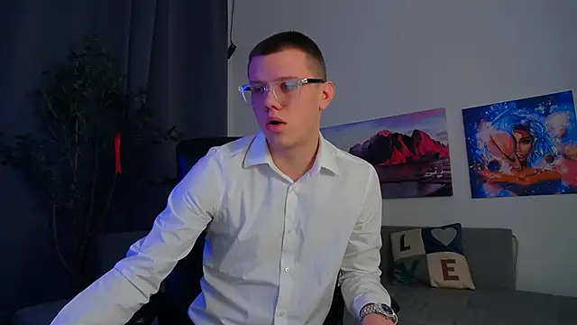 Ryker Seen online show from 25, 2, 2025