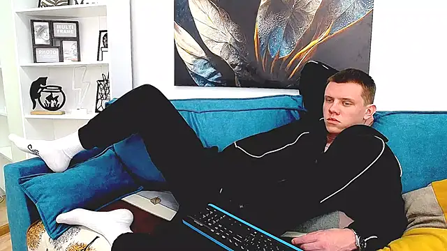 Ryker Seen online show from 22, 3, 2025