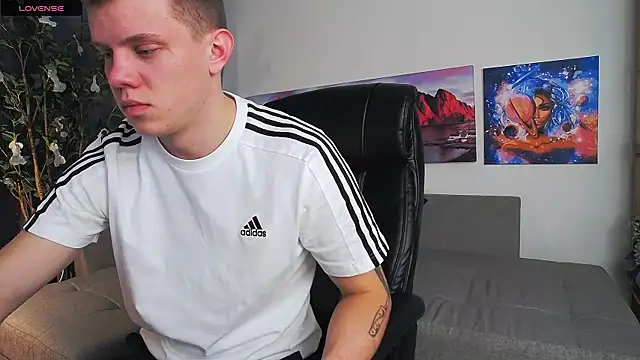 Ryker Seen online show from 22, 3, 2025