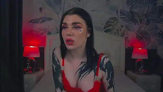 MaeveMoon online show from 17, 3, 2026