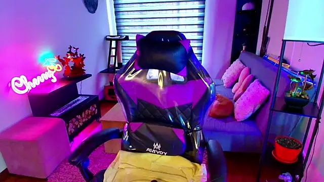 cherryy bombshelll online show from 24, 3, 2026