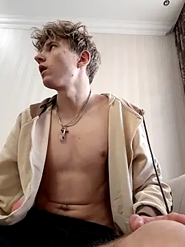 Snapshot of And25bn chatting on 2, 11, 2025 And25bn online show from 2, 11, 2025