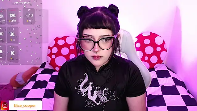 Elice cooper  online show from 10, 11, 2025