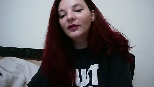 Snapshot of caty33 chatting on 2, 3, 2025 caty33 online show from 2, 3, 2025