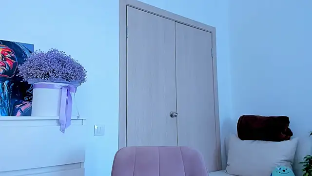 Snapshot of marilinaal chatting on 22, 10, 2025 marilinaal online show from 22, 10, 2025