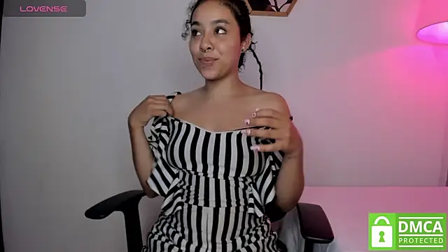 Dhalila  online show from 14, 11, 2025