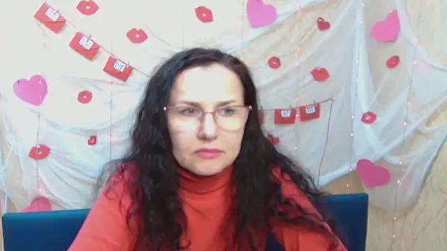 Miroslava Happi online show from 5, 3, 2025