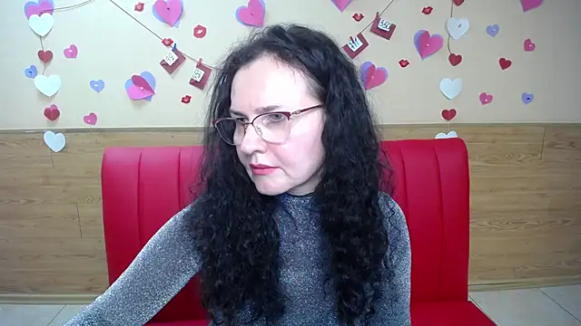 Miroslava Happi online show from 18, 3, 2025