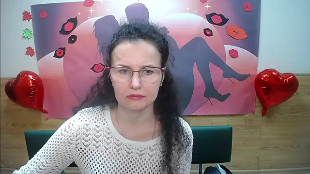 Miroslava Happi online show from 3, 10, 2025