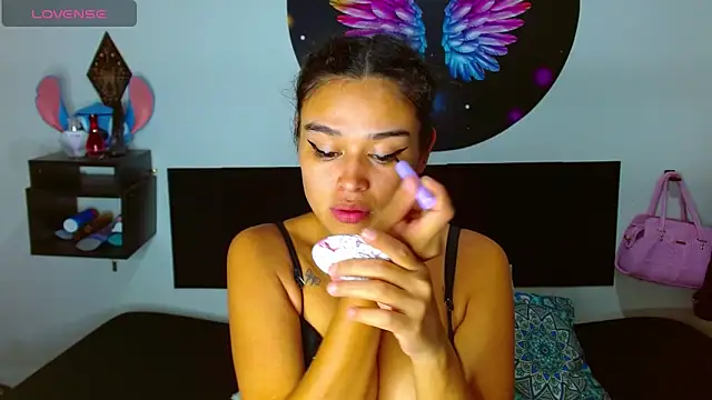 Ana Riderr online show from 20, 11, 2025