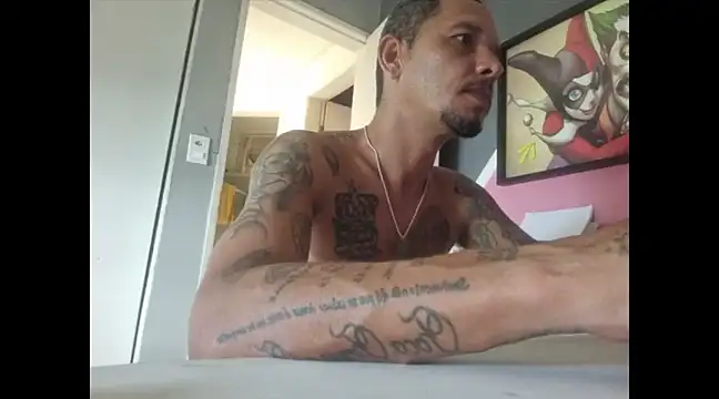 Snapshot of allisonbr chatting on 15, 3, 2025 allisonbr online show from 15, 3, 2025