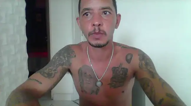 Snapshot of allisonbr chatting on 17, 3, 2025 allisonbr online show from 17, 3, 2025