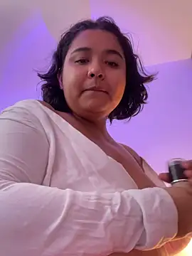 emyrose2 online show from 16, 2, 2025