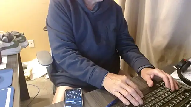 Snapshot of olderandwiser2 chatting on 14, 11, 2025 olderandwiser2 online show from 14, 11, 2025