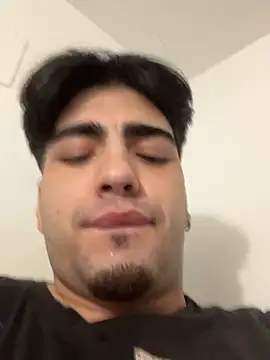 jovencitoboy21 online show from 8, 3, 2025