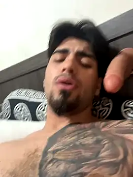 jovencitoboy21 online show from 10, 10, 2025