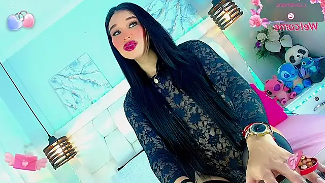 Snapshot of BelovedChain01 chatting on 18, 11, 2025 BelovedChain01 online show from 18, 11, 2025