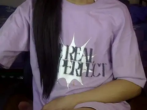 Snapshot of YourCDBitch chatting on 8, 11, 2025 YourCDBitch online show from 8, 11, 2025