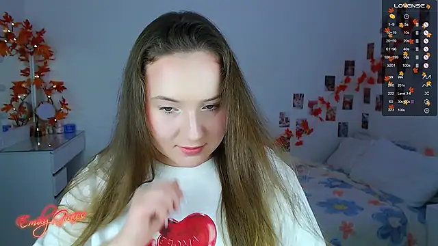 EmilyxxGraces online show from 28, 10, 2025