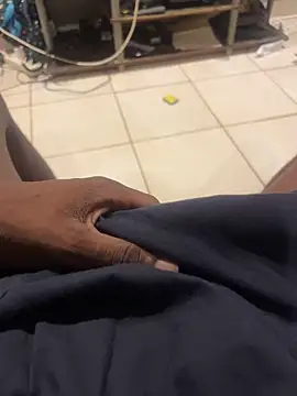 Snapshot of bigDaddyD97 chatting on 8, 2, 2025 bigDaddyD97 online show from 8, 2, 2025