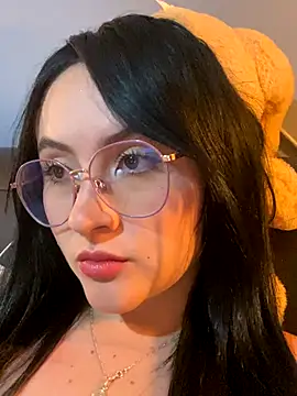 ValentinaOrtiz3 online show from 5, 11, 2025