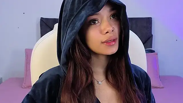 sara sharma  online show from 15, 11, 2025