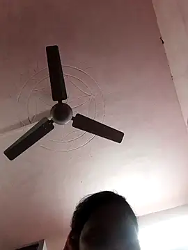 Hot couple493 online show from 17, 2, 2025