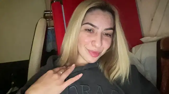 sarrah rossy online show from 19, 2, 2025