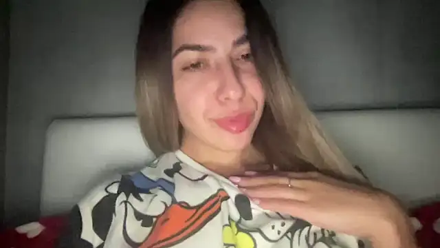 sarrah rossy online show from 6, 11, 2025