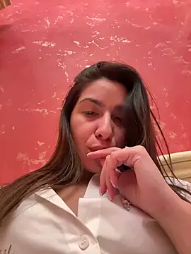 sarrah rossy online show from 1, 2, 2026