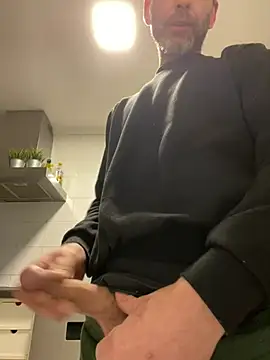 Snapshot of gokudick85 chatting on 11, 2, 2025 gokudick85 online show from 11, 2, 2025