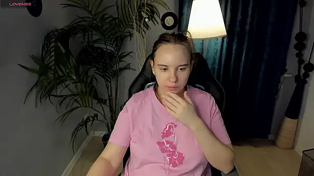 Lika 0ne online show from 16, 12, 2025