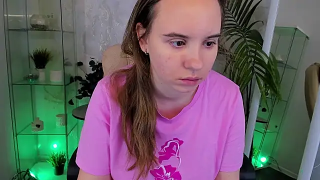 Lika 0ne online show from 6, 1, 2026