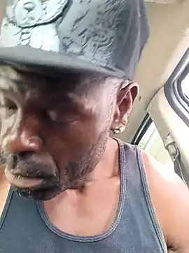 Snapshot of birdg chatting on 21, 9, 2025 birdg online show from 21, 9, 2025