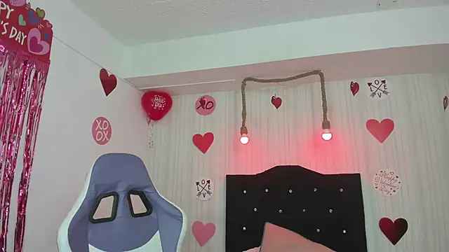 nicky angel1 online show from 13, 2, 2026