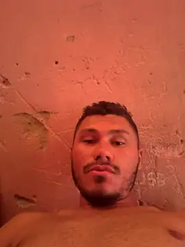 Snapshot of DamAlves49 chatting on 14, 11, 2025 DamAlves49 online show from 14, 11, 2025