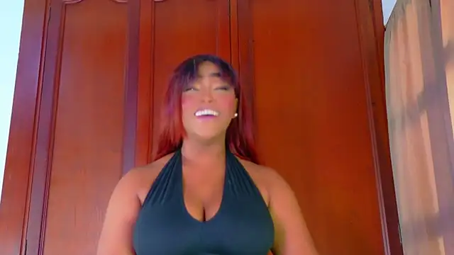 Snapshot of TianahGlow chatting on 29, 9, 2025 TianahGlow online show from 29, 9, 2025