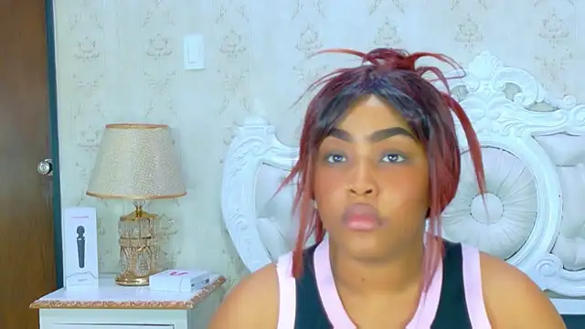 Snapshot of TianahGlow chatting on 12, 2, 2026 TianahGlow online show from 12, 2, 2026