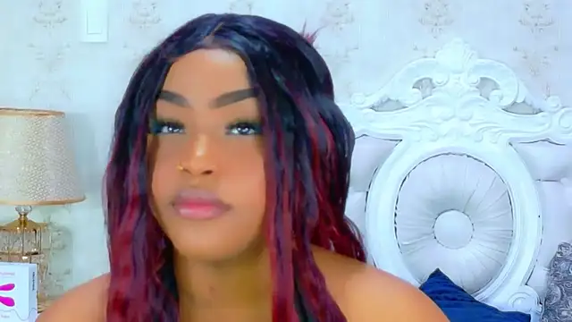 Snapshot of TianahGlow chatting on 25, 2, 2026 TianahGlow online show from 25, 2, 2026