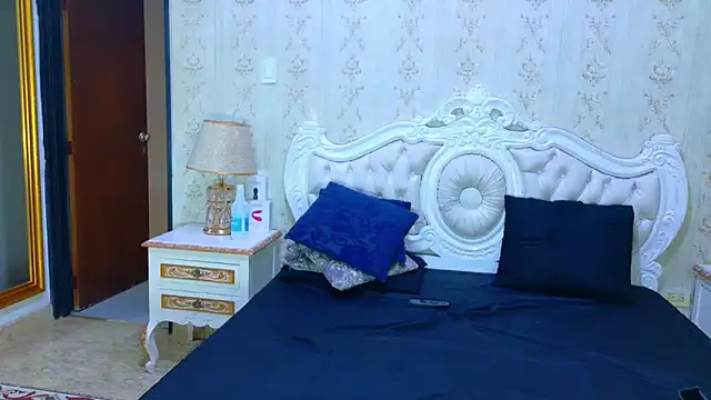 Snapshot of TianahGlow chatting on 16, 3, 2026 TianahGlow online show from 16, 3, 2026