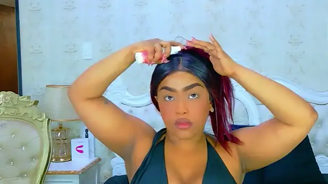 Snapshot of TianahGlow chatting on 21, 3, 2026 TianahGlow online show from 21, 3, 2026