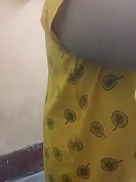 Snapshot of Lizza_boudi chatting on 22, 3, 2025 Lizza boudi online show from 22, 3, 2025