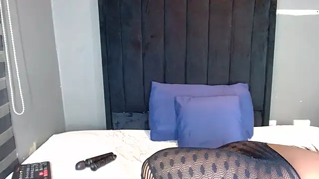 BigbootyliciousXXX online show from 27, 11, 2025