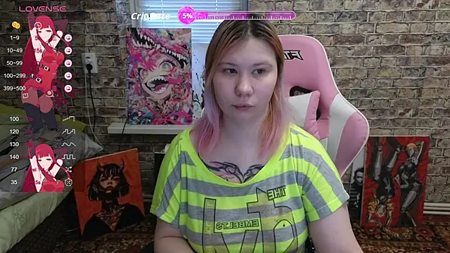 Little kitsune1707 online show from 9, 1, 2026